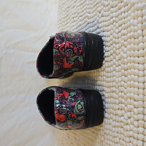 Klogs Mission Mardi Gras Patent Work Shoes Clog size 9 M - Picture 3 of 6